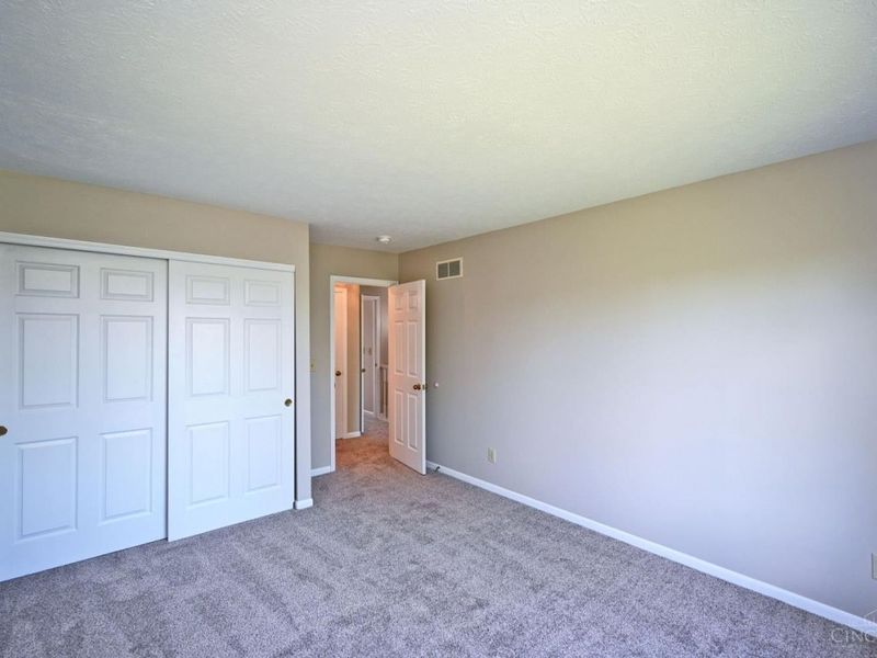 4327 Courageous Circle, Colerain Township, OH 45252 Photo 21