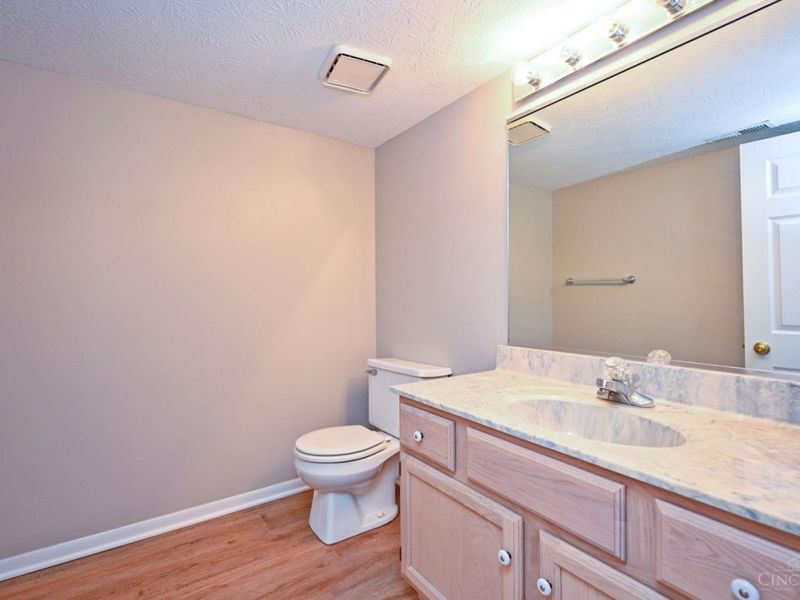 4327 Courageous Circle, Colerain Township, OH 45252 Photo 25