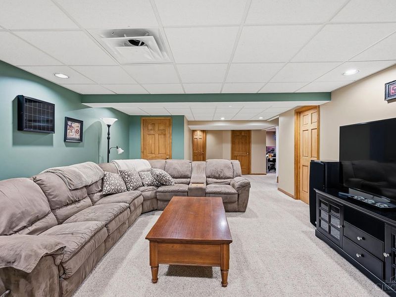 7301 Cimmeron Drive, Liberty Township, OH 45044 Photo 28