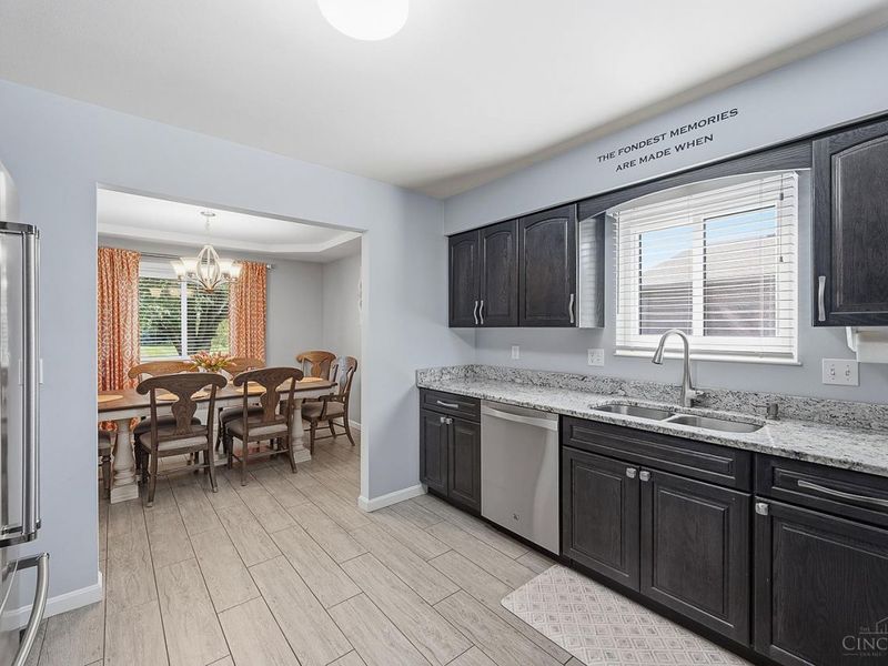 7301 Cimmeron Drive, Liberty Township, OH 45044 Photo 8