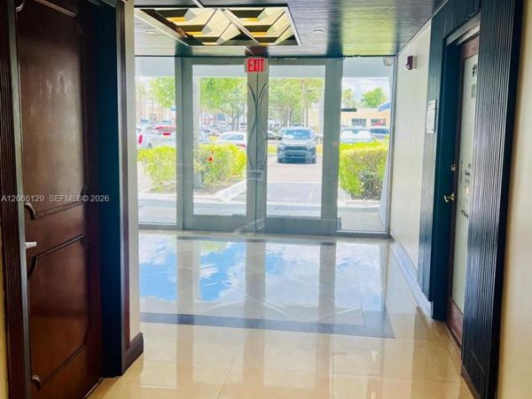 10651 SW 88th St, Miami, FL 33176