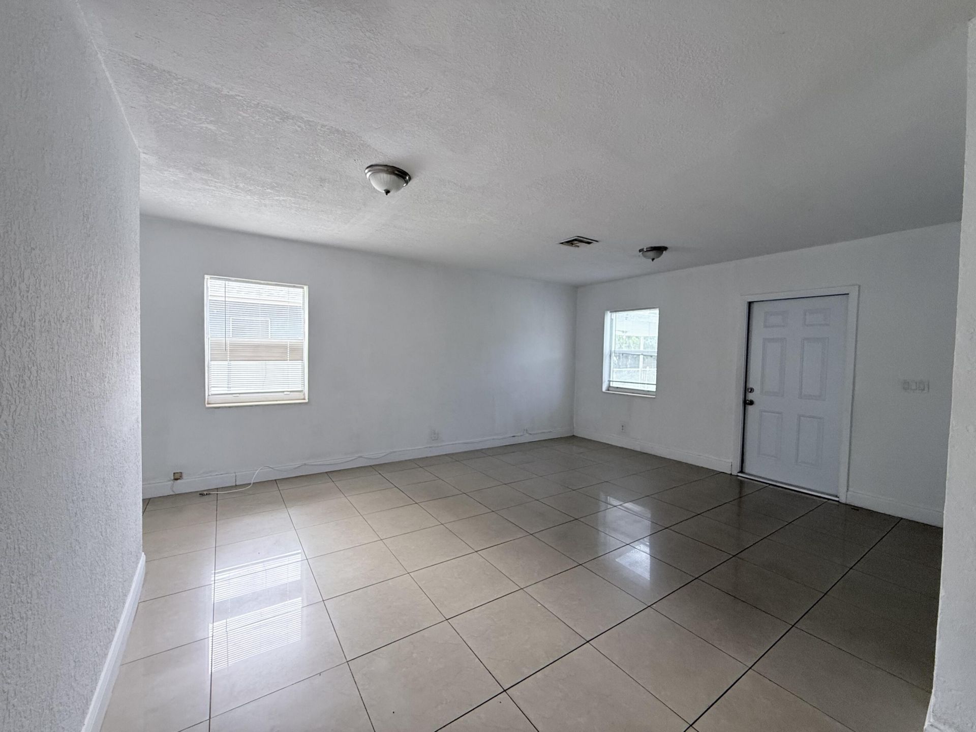 16100 NE 10th Avenue, North Miami Beach, FL 33162 Photo