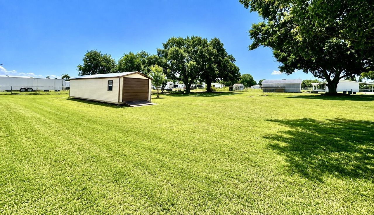 3856 SW 11th Avenue, Okeechobee, FL 34974 Photo
