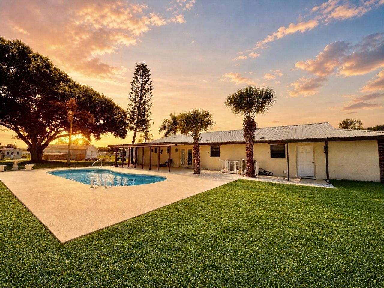 3856 SW 11th Avenue, Okeechobee, FL 34974 Photo