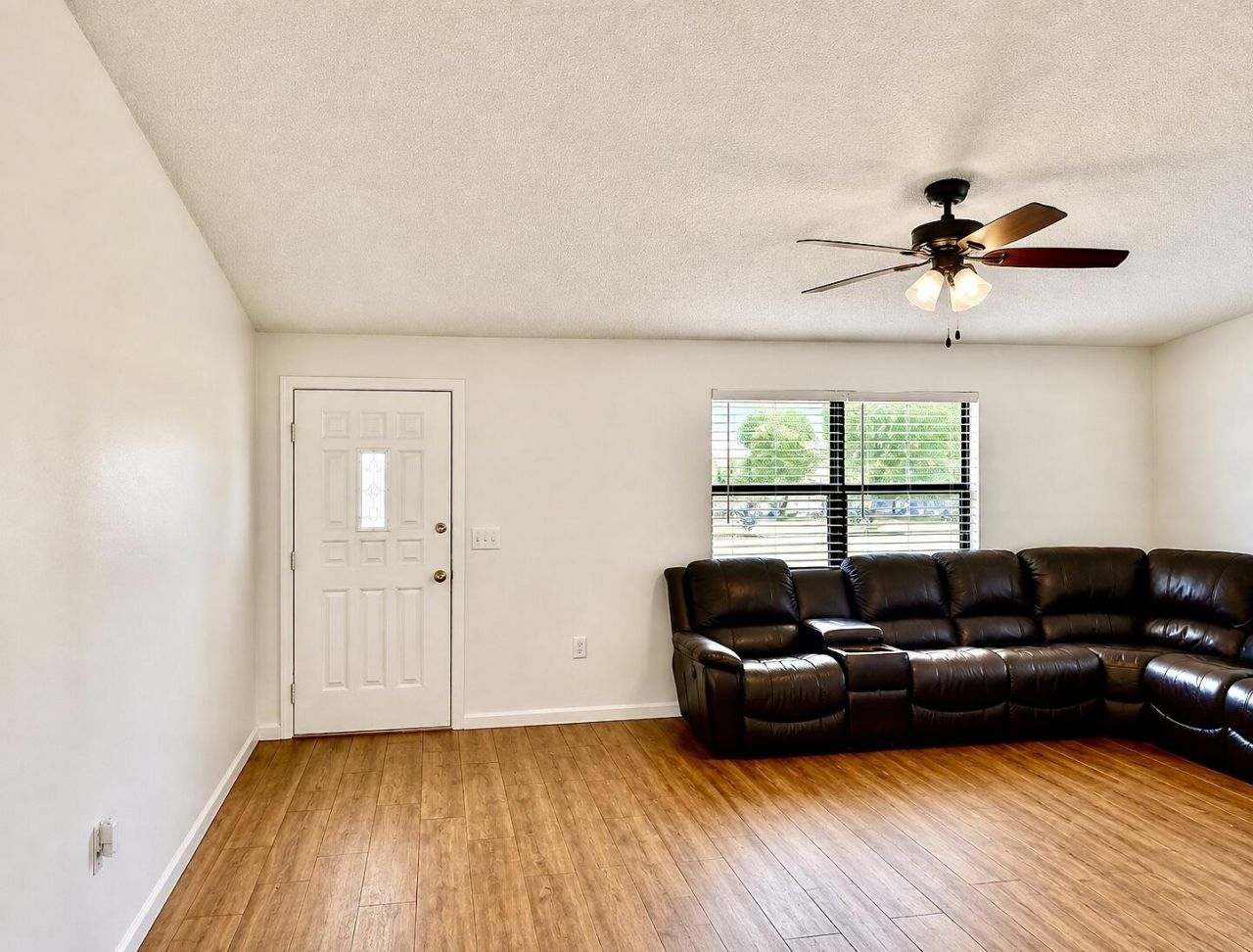 3856 SW 11th Avenue, Okeechobee, FL 34974 Photo