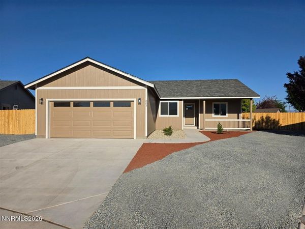 202 Pinion Pine Court, Yerington, NV 89447