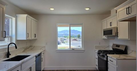 202 Pinion Pine Court, Yerington, NV 89447 Photo