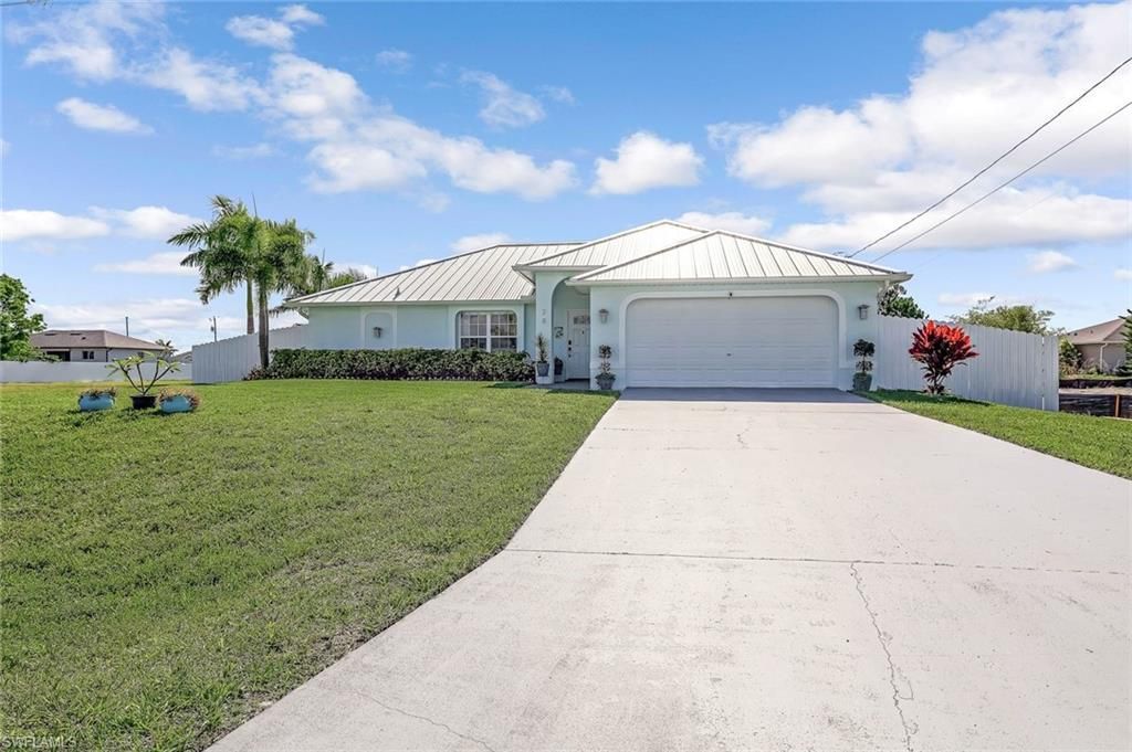 28 SW 21st Ave, Cape Coral, FL 33991 Photo