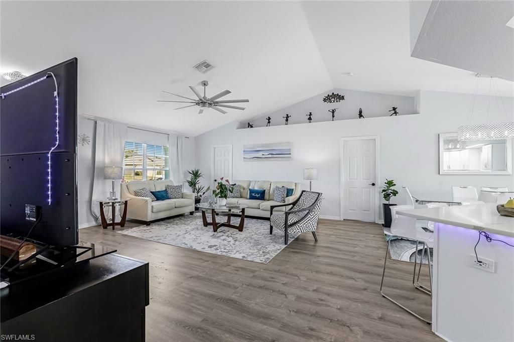 28 SW 21st Ave, Cape Coral, FL 33991 Photo