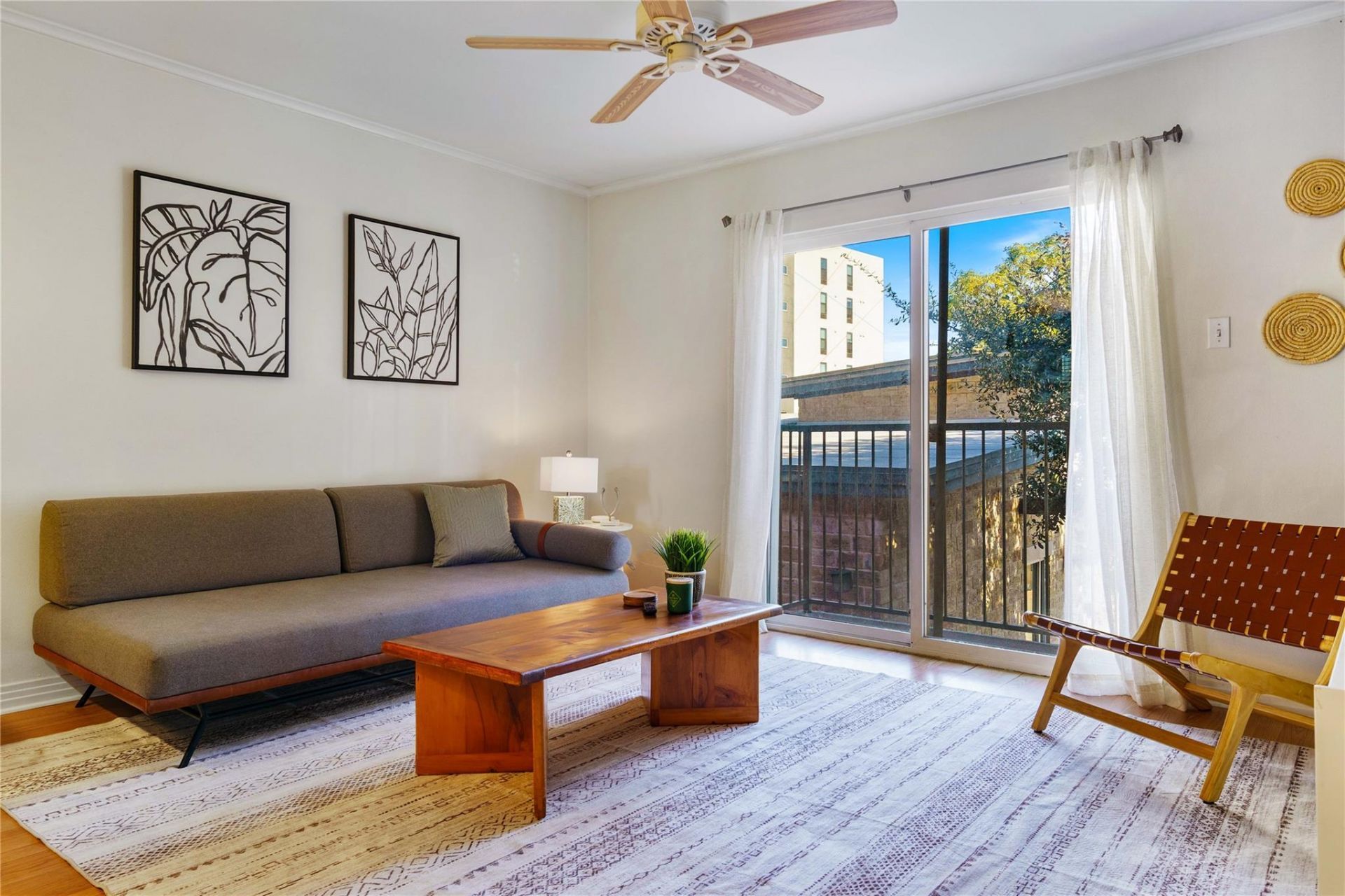 1422 Collier St, Unit 214, Austin, TX 78704 Main Photo