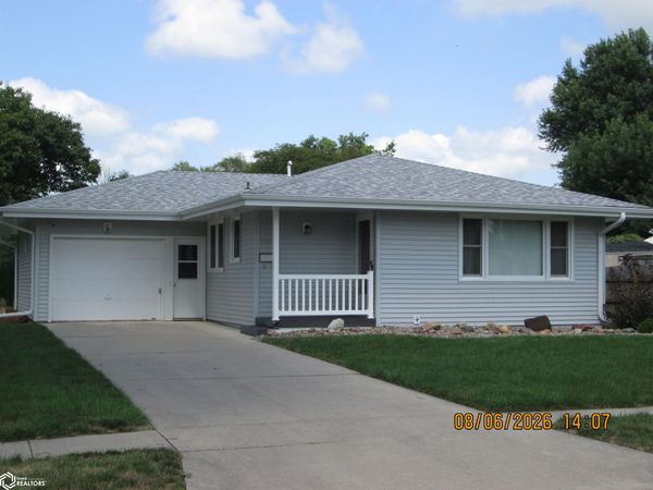 700 E 17th Street, Atlantic, IA 50022