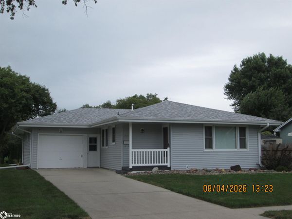 700 E 17th Street, Atlantic, IA 50022