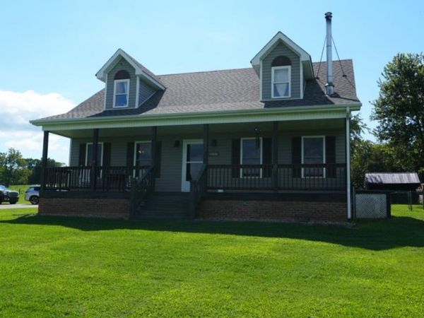 1691 Hiseville Bear Wallow Road , Cave City, KY 42127