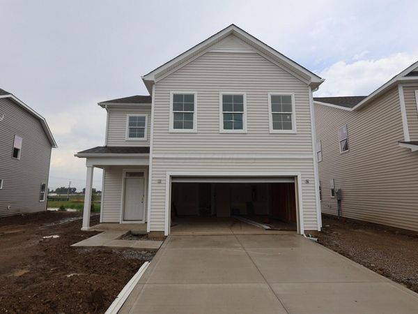 1015 Dawsons Drive, Hebron, OH 43025