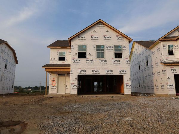 1015 Dawsons Drive , Hebron, OH 43025