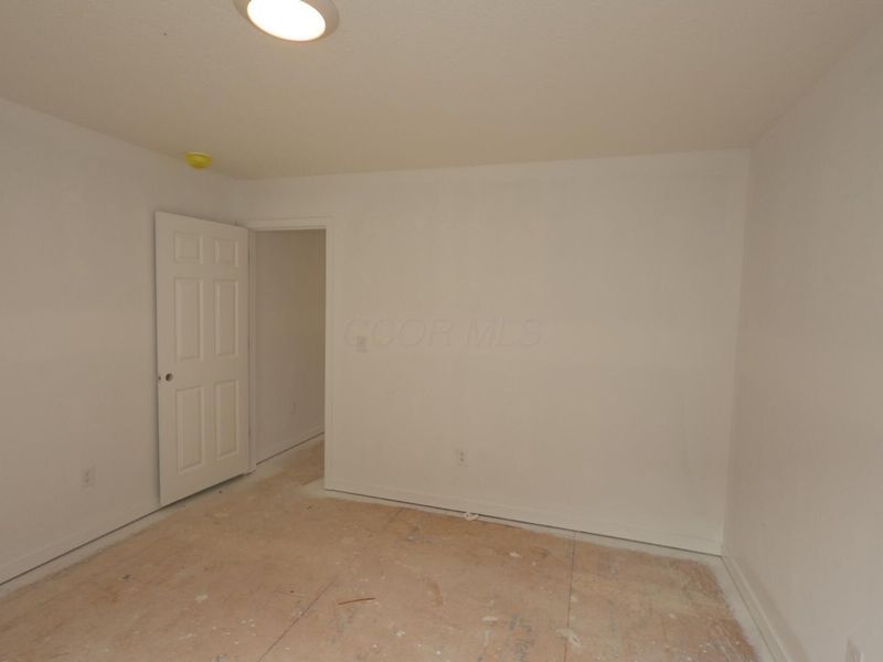 1015 Dawsons Drive, Hebron, OH 43025 Photo 14