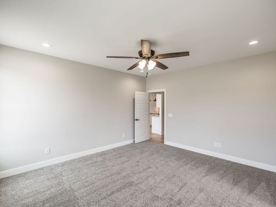 Property Image 64