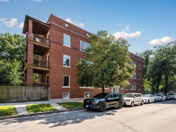1625 W Ainslie Street , Unit 1E, Chicago, IL 60640