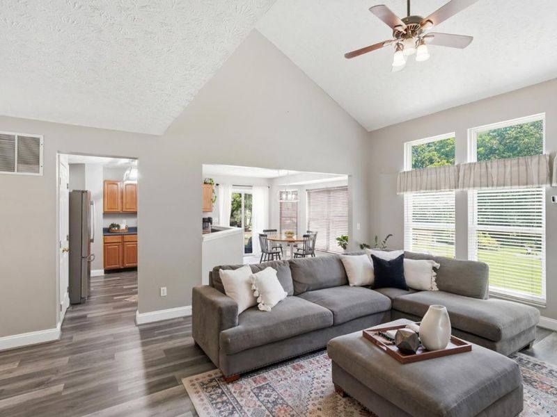 7894 Wilderness Way, Hamilton Twp, OH 45039 Photo 8