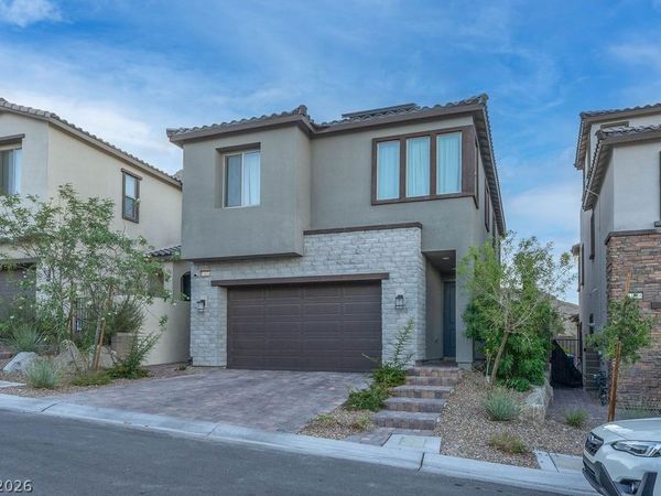 11620 Desert Hollow Avenue, Las Vegas, NV 89138