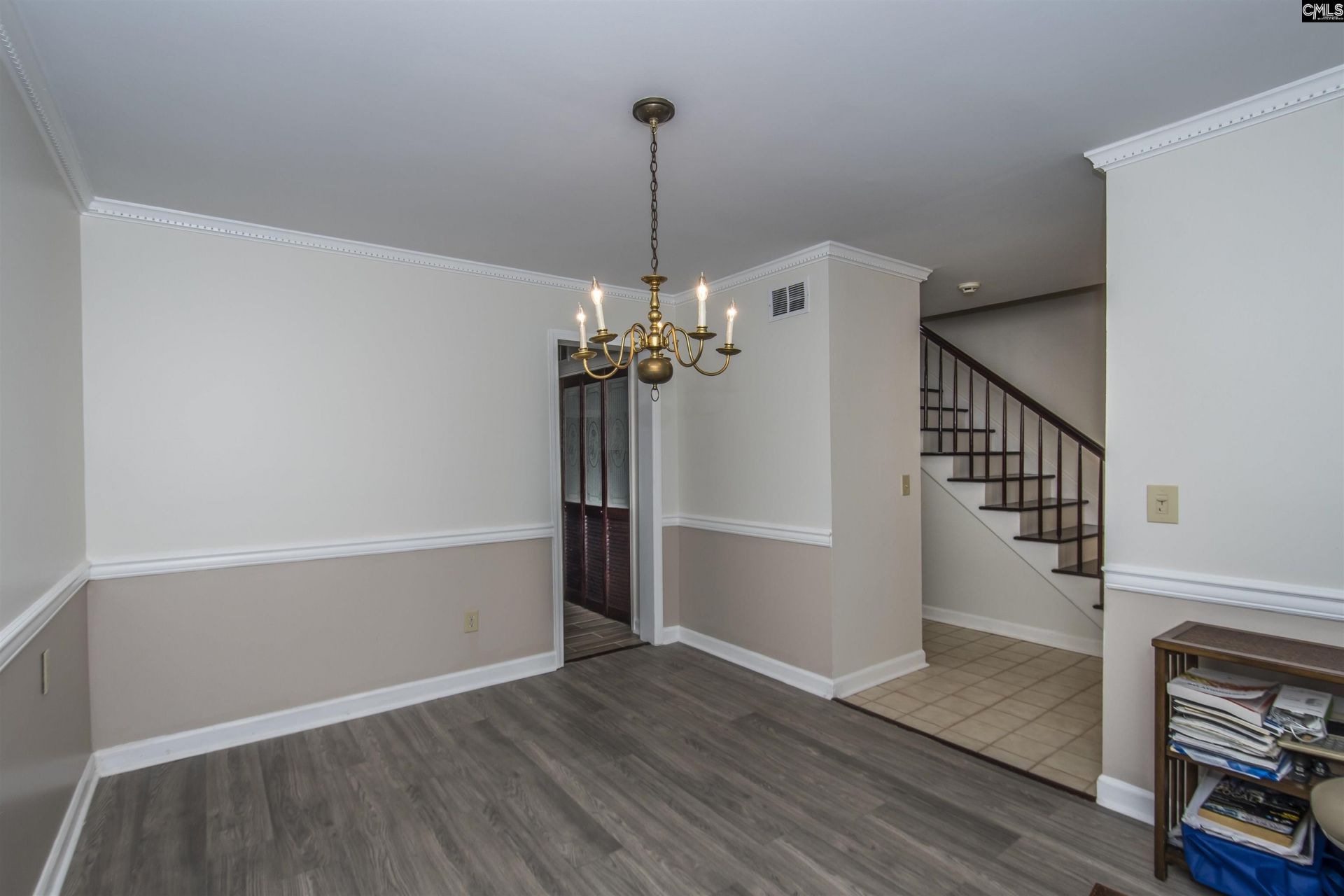 7602 Hunt Club Road Photo 5