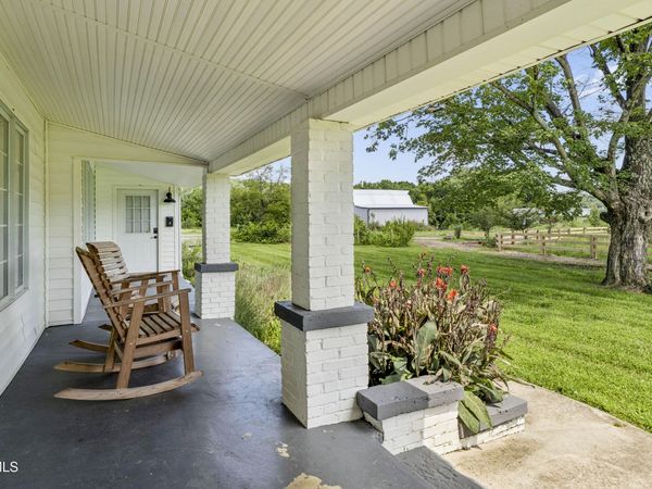 143 Watauga Flats Road, Johnson City, TN 37601