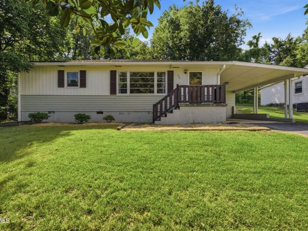 205 Pioneer Avenue, Johnson City, TN 37604