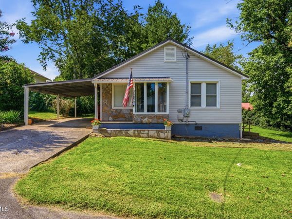 1229 Meadowview Avenue, Johnson City, TN 37601