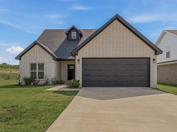 2211 S 20 Street, Paragould, AR 72450