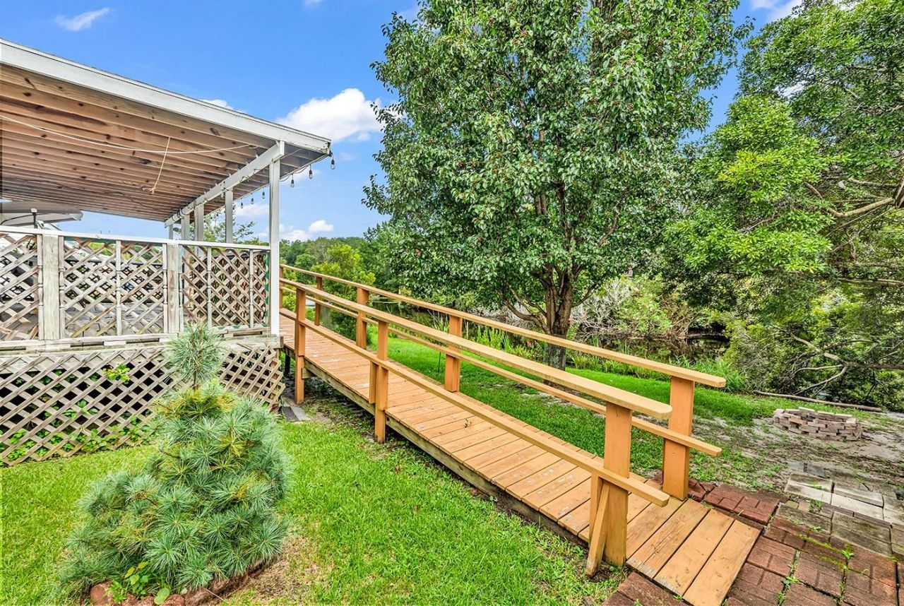 606 Daniella Dr. Photo 32