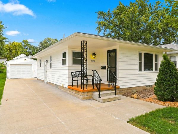 1639 Howard Avenue, Waterloo, IA 50702
