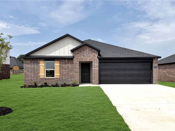 1772 Thelma Street , Springdale, AR 72762