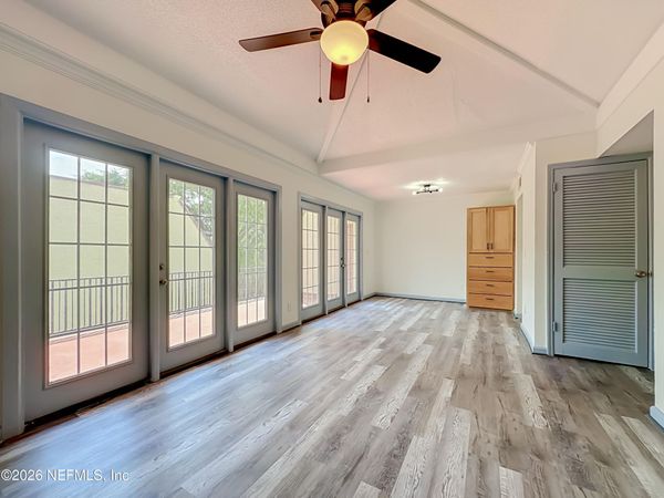 6515 W LA MIRADA Drive, Unit 2, Jacksonville, FL 32217