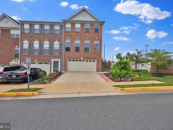 6350 REGAL OAK DRIVE, SPRINGFIELD, VA 22152