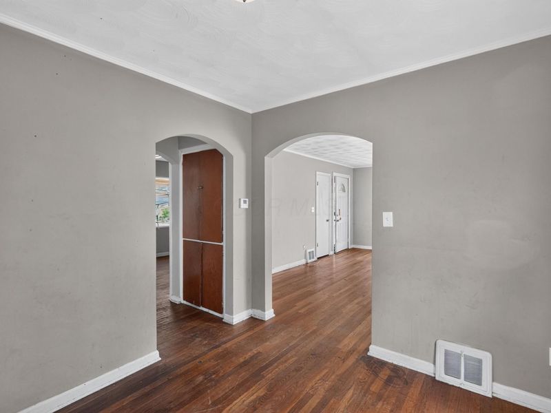 519 Clark Avenue , Columbus, OH 43223 Photo 2