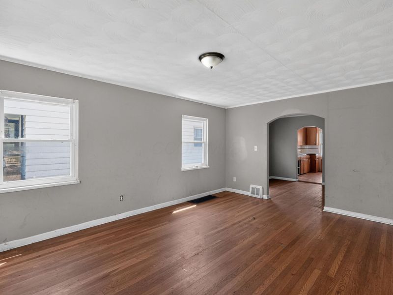 519 Clark Avenue , Columbus, OH 43223 Photo 4