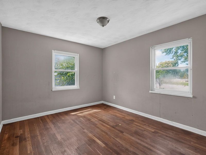 519 Clark Avenue , Columbus, OH 43223 Photo 8