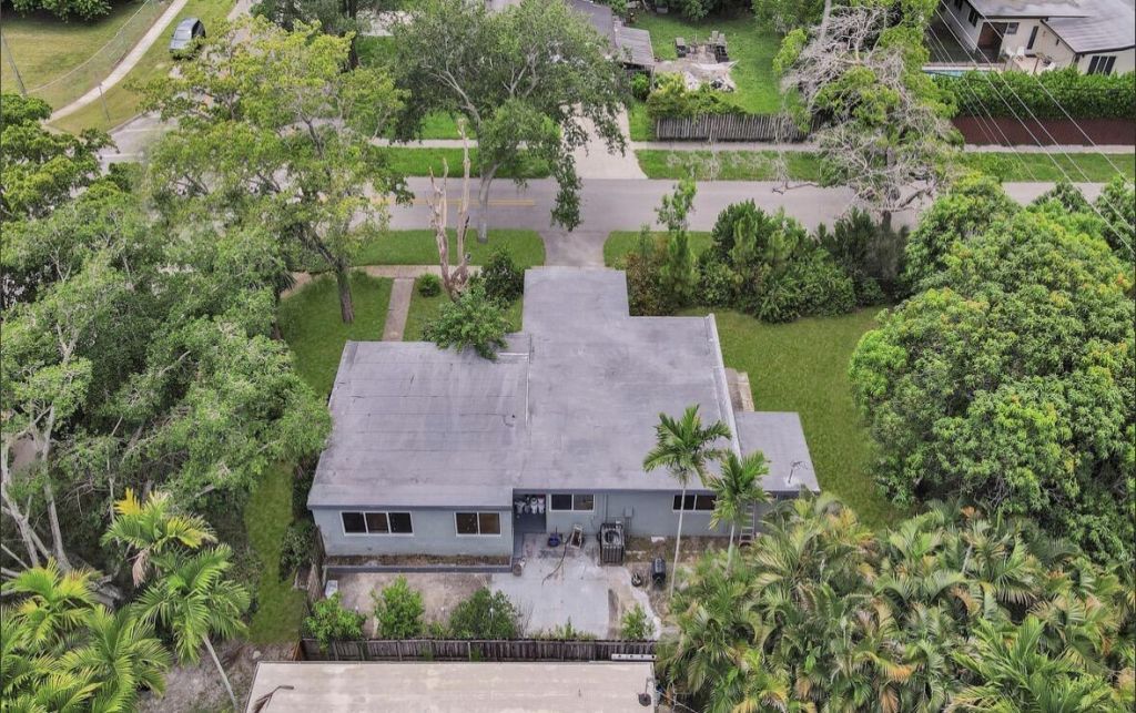 13105 NE 13th Avenue, North Miami, FL 33161 Photo