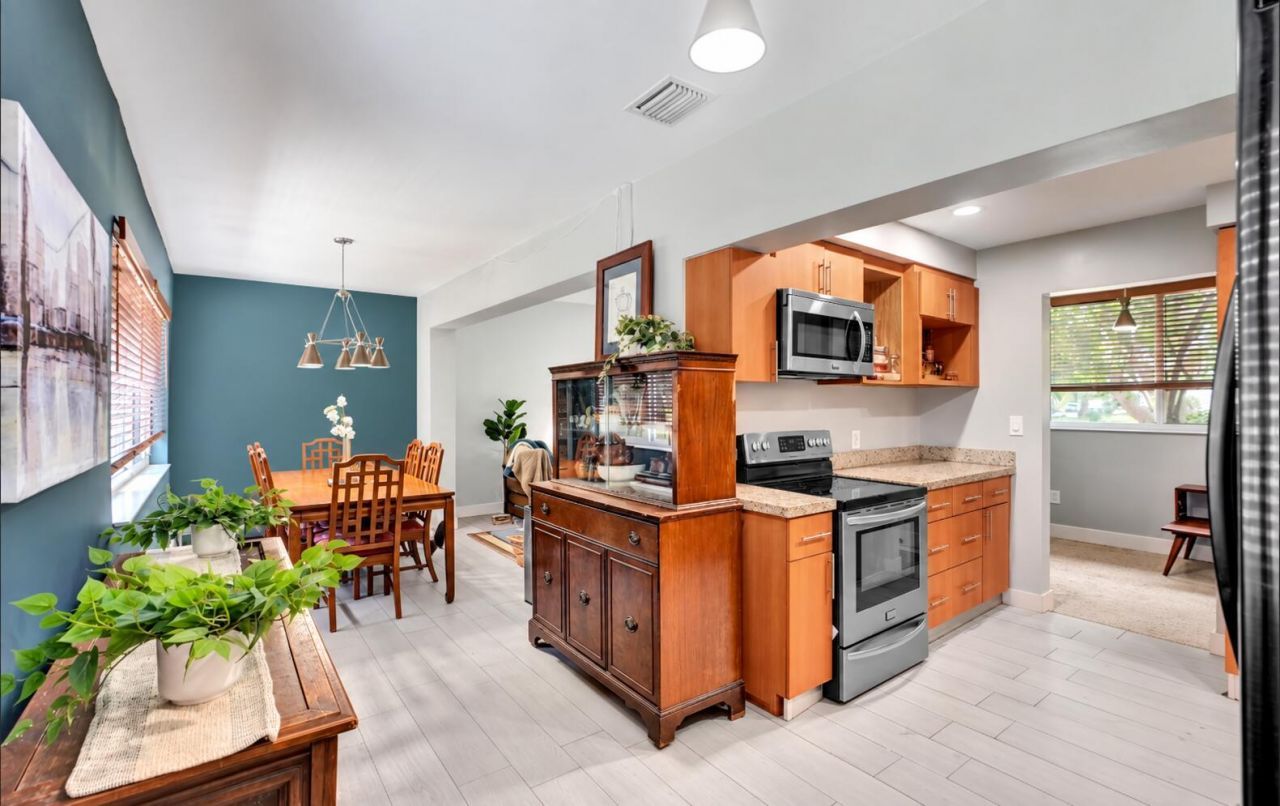 13105 NE 13th Avenue, North Miami, FL 33161 Photo