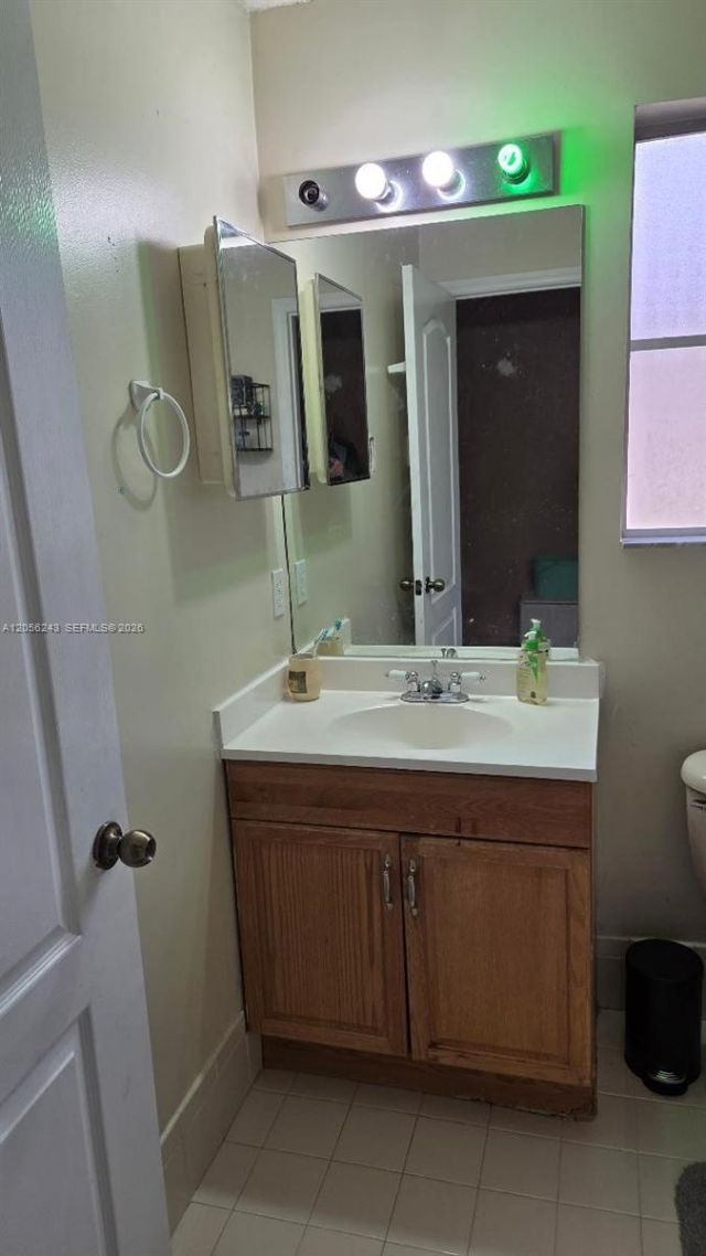 6918 NW 177th St, Unit H100, Hialeah, FL 33015 Photo