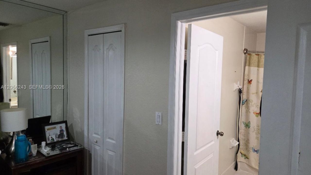 6918 NW 177th St, Unit H100, Hialeah, FL 33015 Photo