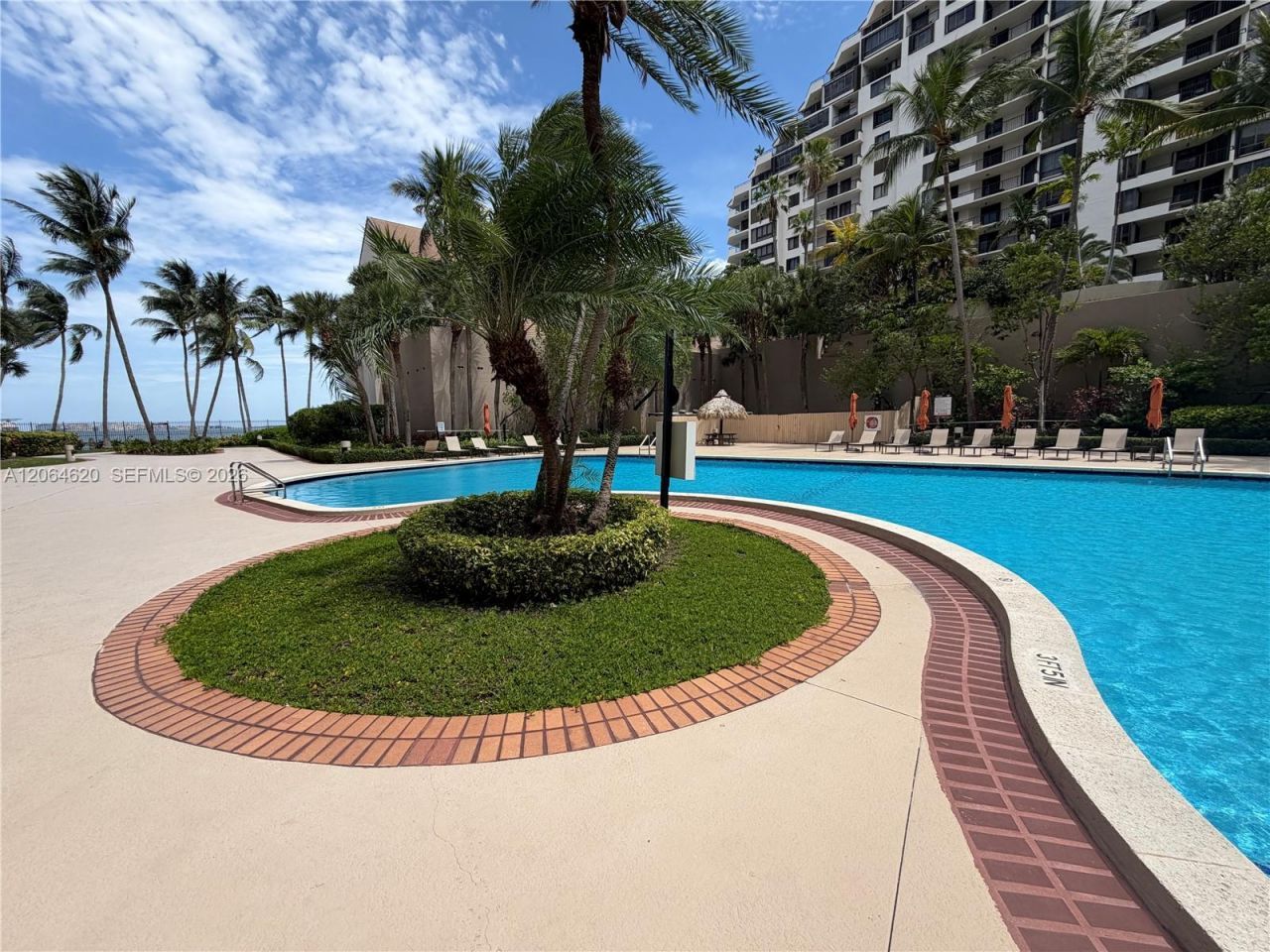 540 Brickell Key Dr , Unit 617, Miami, FL 33131 Photo