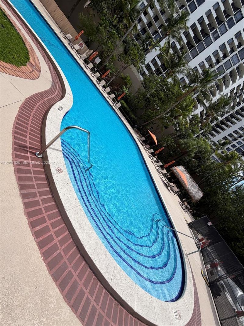 540 Brickell Key Dr , Unit 617, Miami, FL 33131 Photo