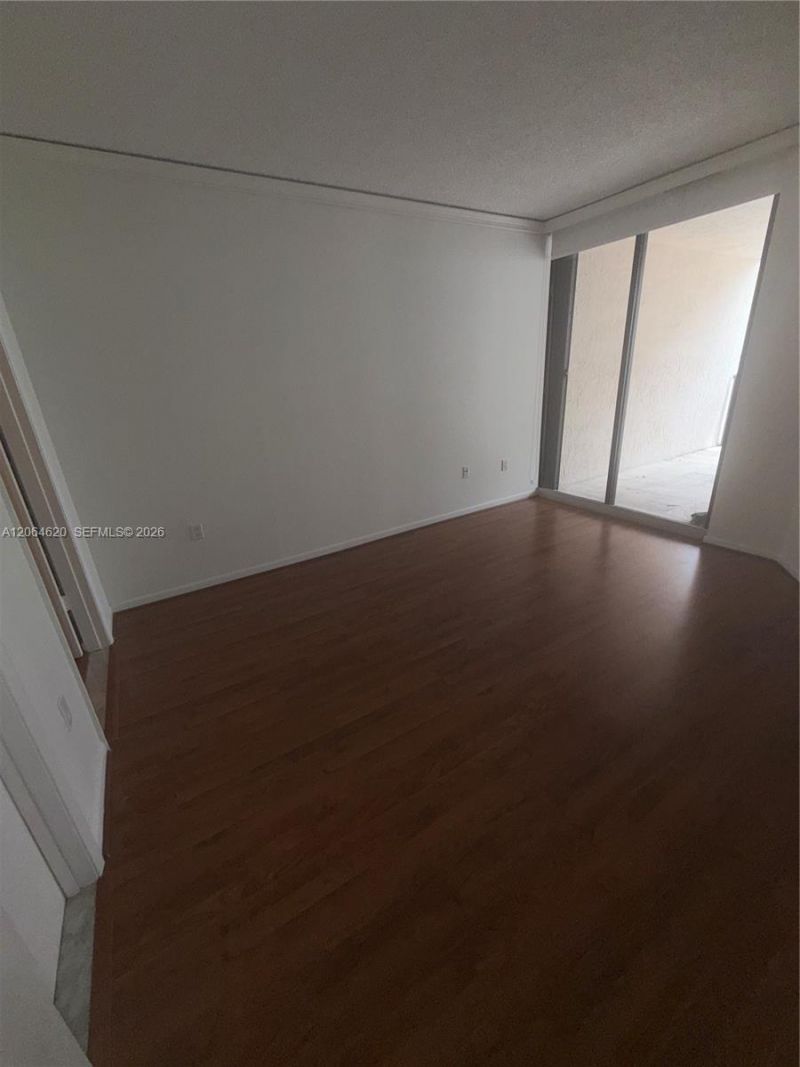 540 Brickell Key Dr , Unit 617, Miami, FL 33131 Photo
