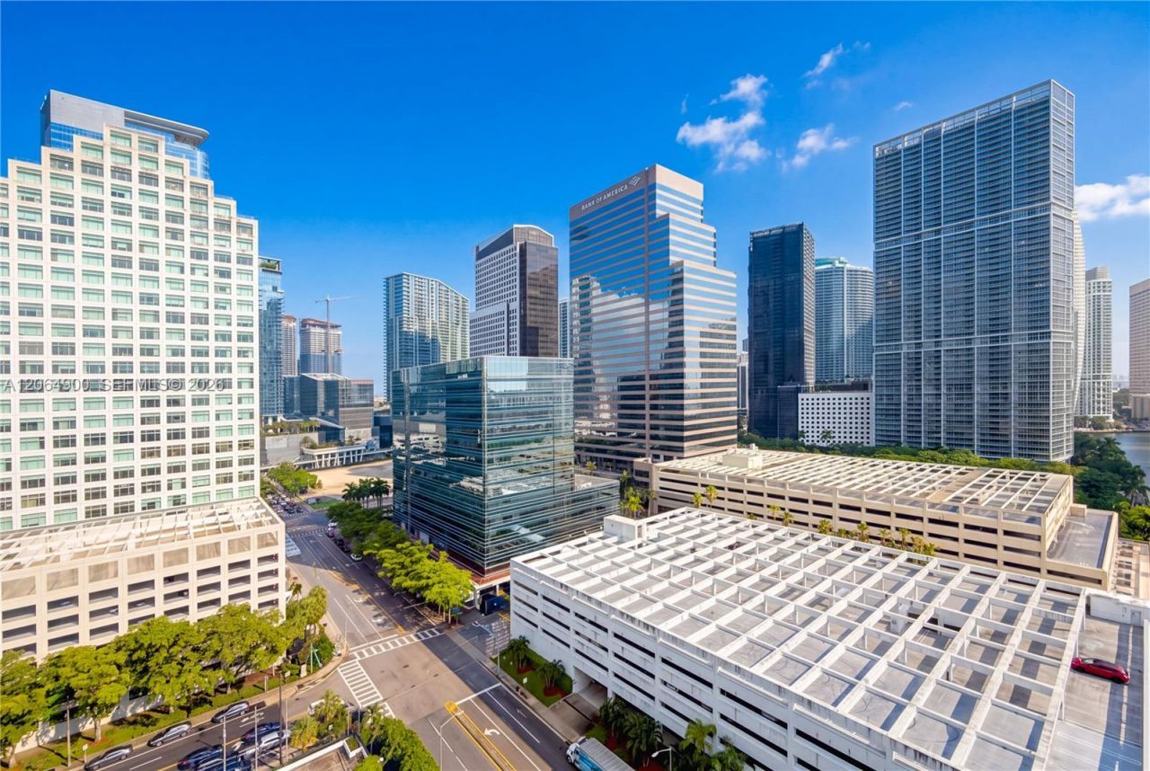 801 Brickell Bay Dr, Unit 1961, Miami, FL 33131 Photo