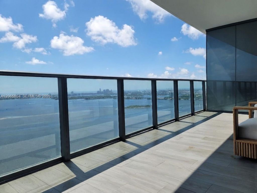 3131 NE 7th Ave , Unit 4404, Miami, FL 33137 Photo
