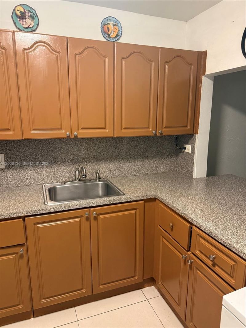 9760 SW 184th St , Unit 3C, Cutler Bay, FL 33157 Photo