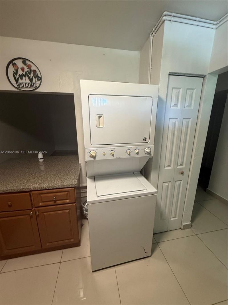 9760 SW 184th St , Unit 3C, Cutler Bay, FL 33157 Photo