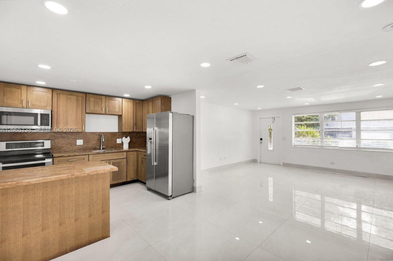 664 Colson Dr, Key Largo, FL 33037 Photo