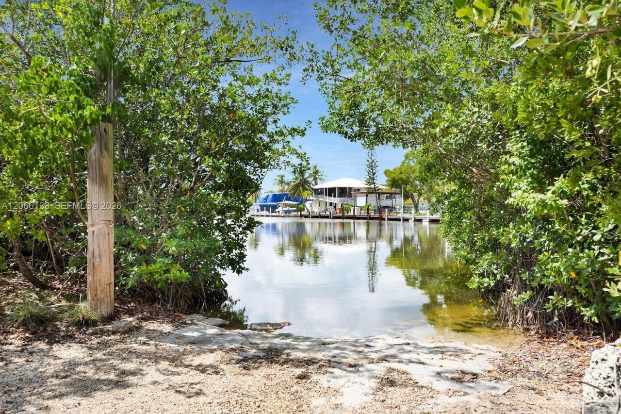 664 Colson Dr, Key Largo, FL 33037 Photo